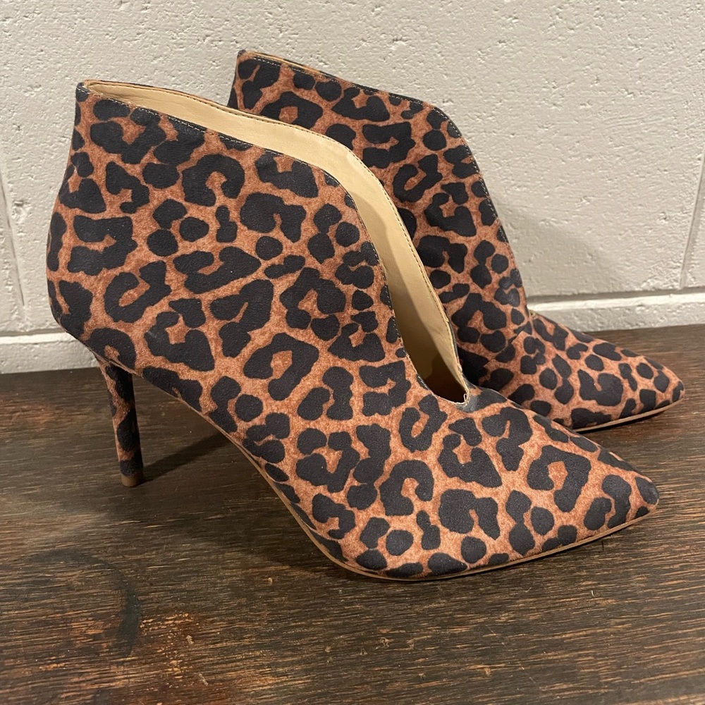 Jessica Simpson booties